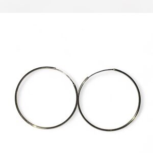 Elegant Gold Hoop Earrings